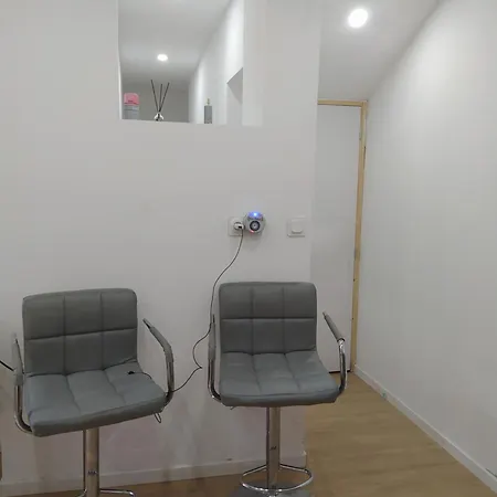 Locatif Gare Lille Europe Souvenir Bed & Breakfast Exterior photo